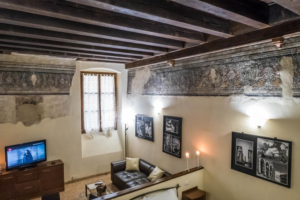 Palazzo Duomo Διαμέρισμα Βερόνα Εξωτερικό φωτογραφία